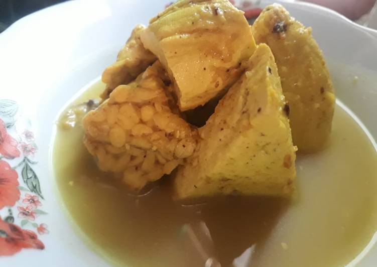 Kiat-kiat membuat Tahu Tempe Bumbu Kuning Cocok Buat Anak Anak enak